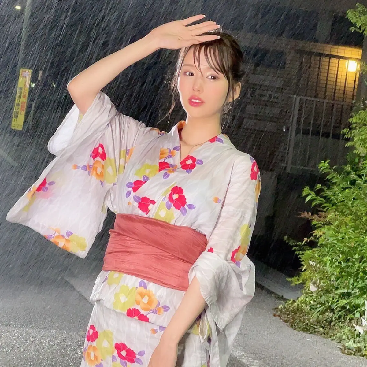 新井リマ